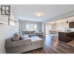 Living room - 128 Passchendaele Street, Woodstock, ON N4T0J3 Photo 8