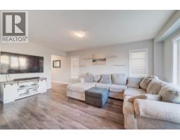 Foyer - 128 Passchendaele Street, Woodstock, ON N4T0J3 Photo 10