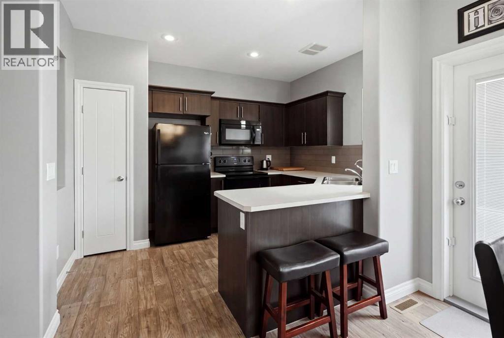 59 Crestview Boulevard, photo 10 of 18