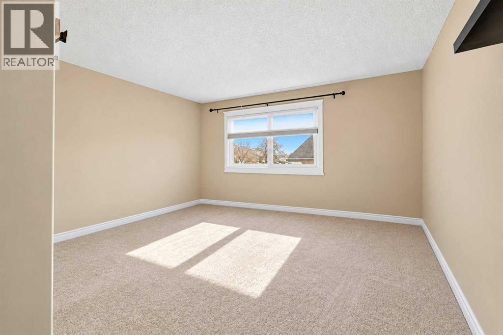 169 Woodland Drive, photo 13 of 49