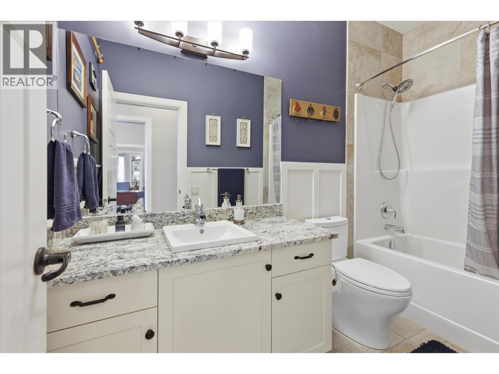  2115 Del Mar Court, West Kelowna
