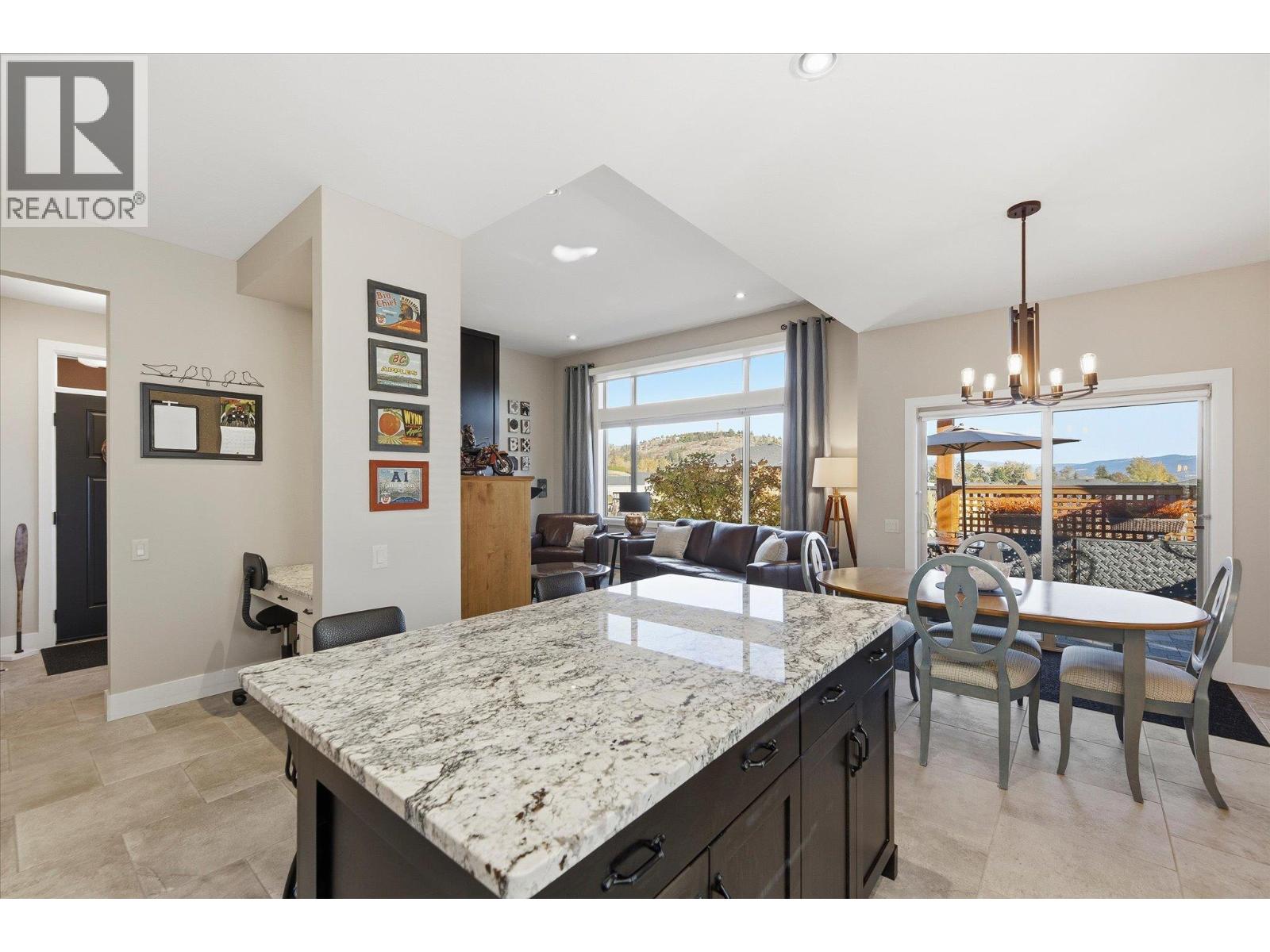  2115 Del Mar Court, West Kelowna