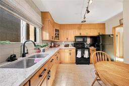 1218 Church Avenue, Winnipeg, MB R2X1G3 Photo 7