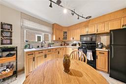 1218 Church Avenue, Winnipeg, MB R2X1G3 Photo 8