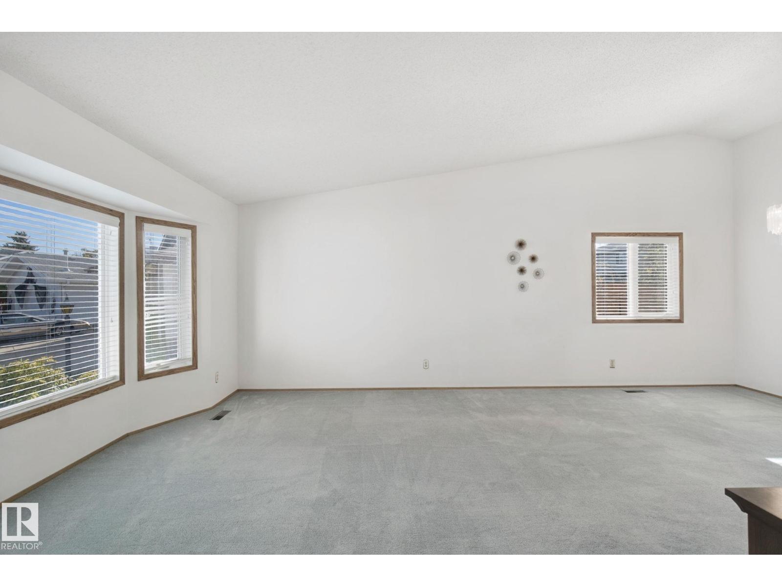 Property photograph 6 for MLS E4514348