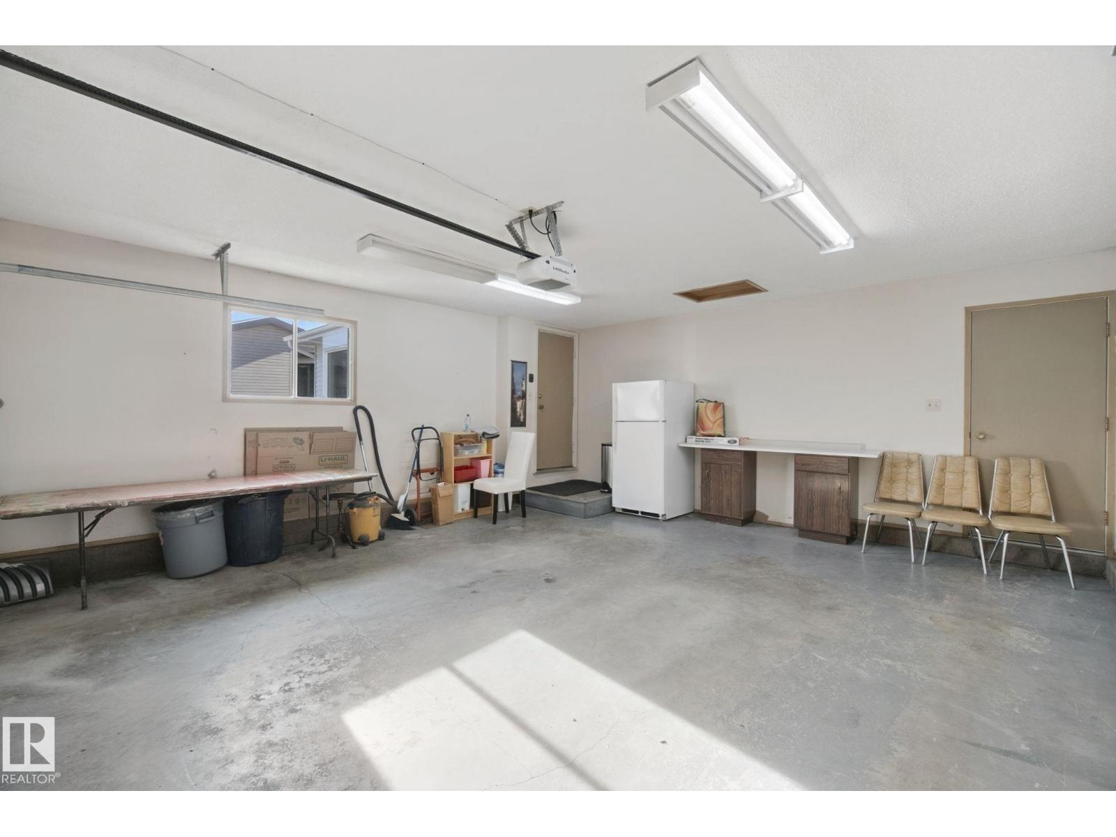 Property photograph 39 for MLS E4514348