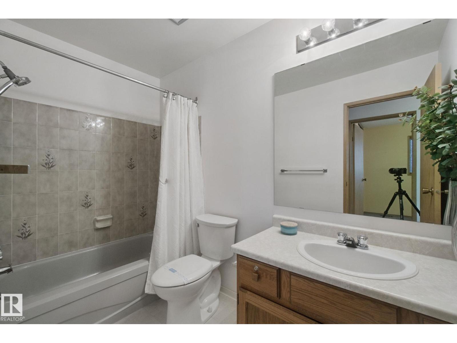 Property photograph 25 for MLS E4514348