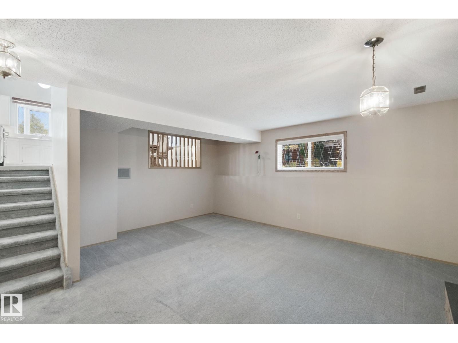 Property photograph 29 for MLS E4514348