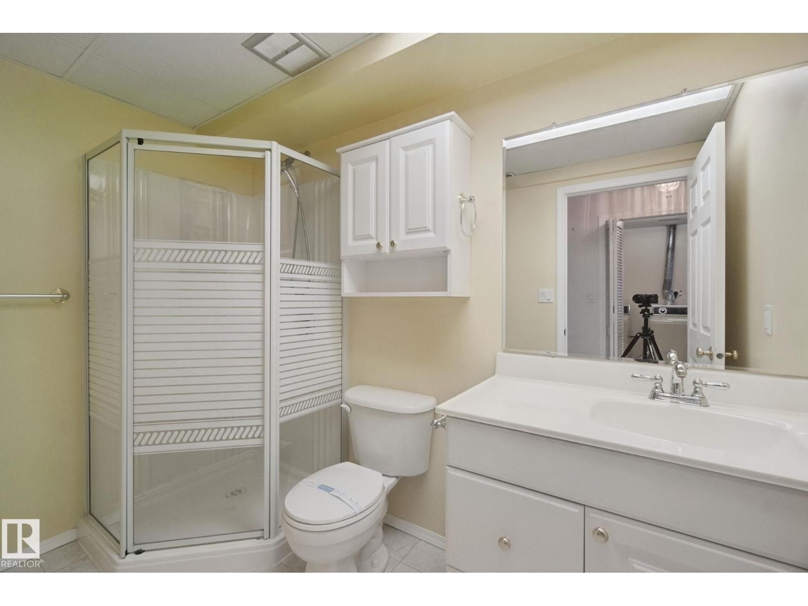 Property photograph 35 for MLS E4514348
