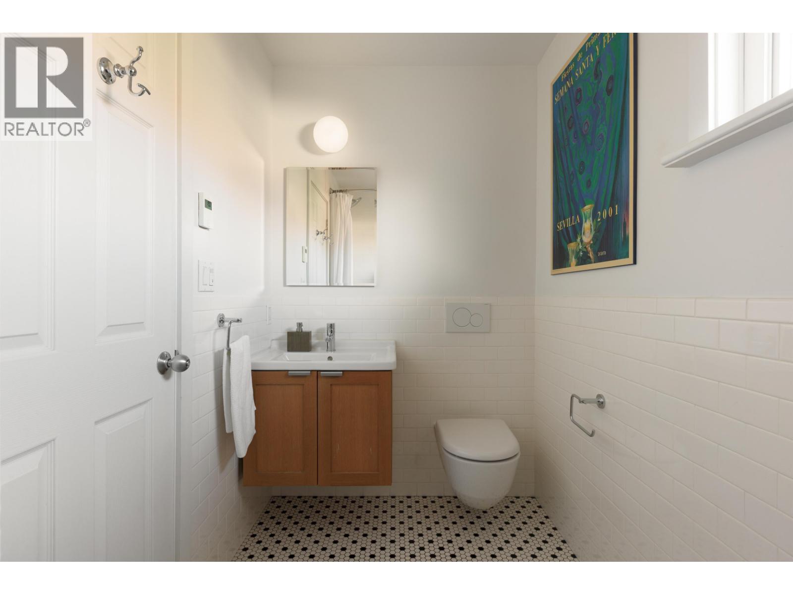 455 W 22nd Avenue, Vancouver — photo 19