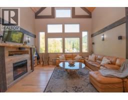 Kitchen - 342 Lumby Mabel Lake Road, Lumby, BC V0E2G5 Photo 18