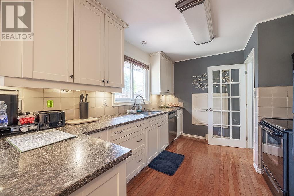 24 Chartwell DR, Sault Ste. Marie — photo 4