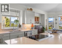 366 Trumpeter Court, Kelowna, BC V1W5J4 Photo 16