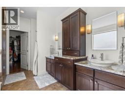 366 Trumpeter Court, Kelowna, BC V1W5J4 Photo 28