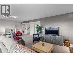 366 Trumpeter Court, Kelowna, BC V1W5J4 Photo 41