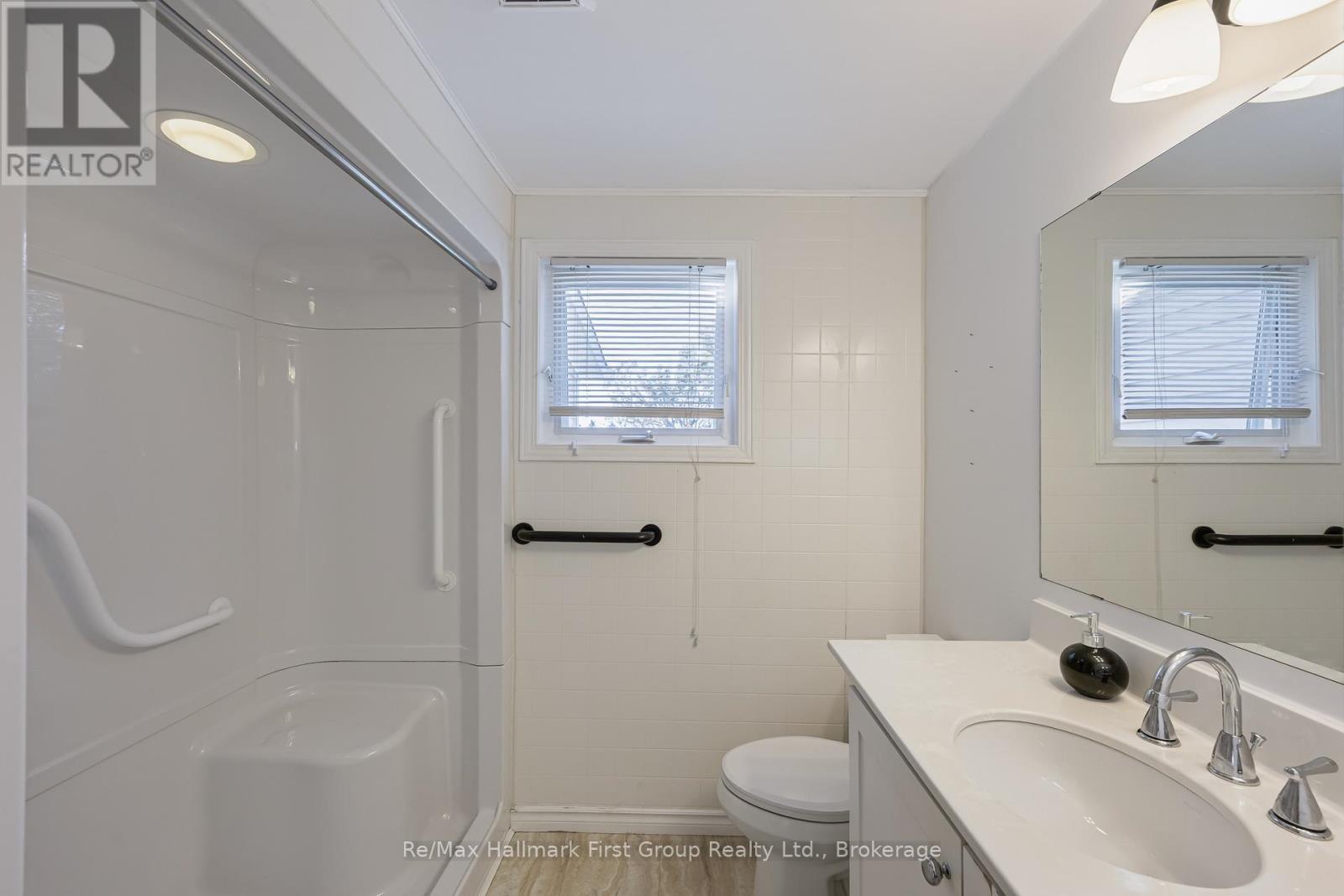 13 HERITAGE LANE, Clarington (Newcastle) — photo 11