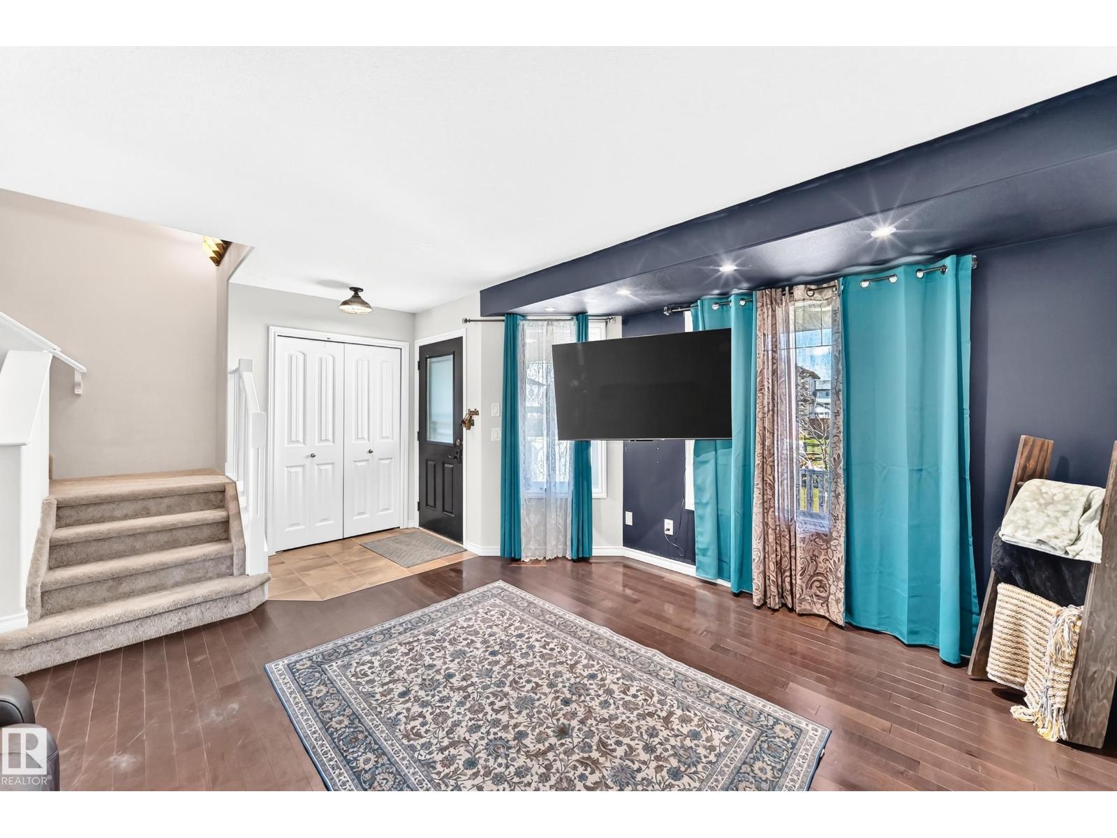 447 SONGHURST PL, photo 19 of 48