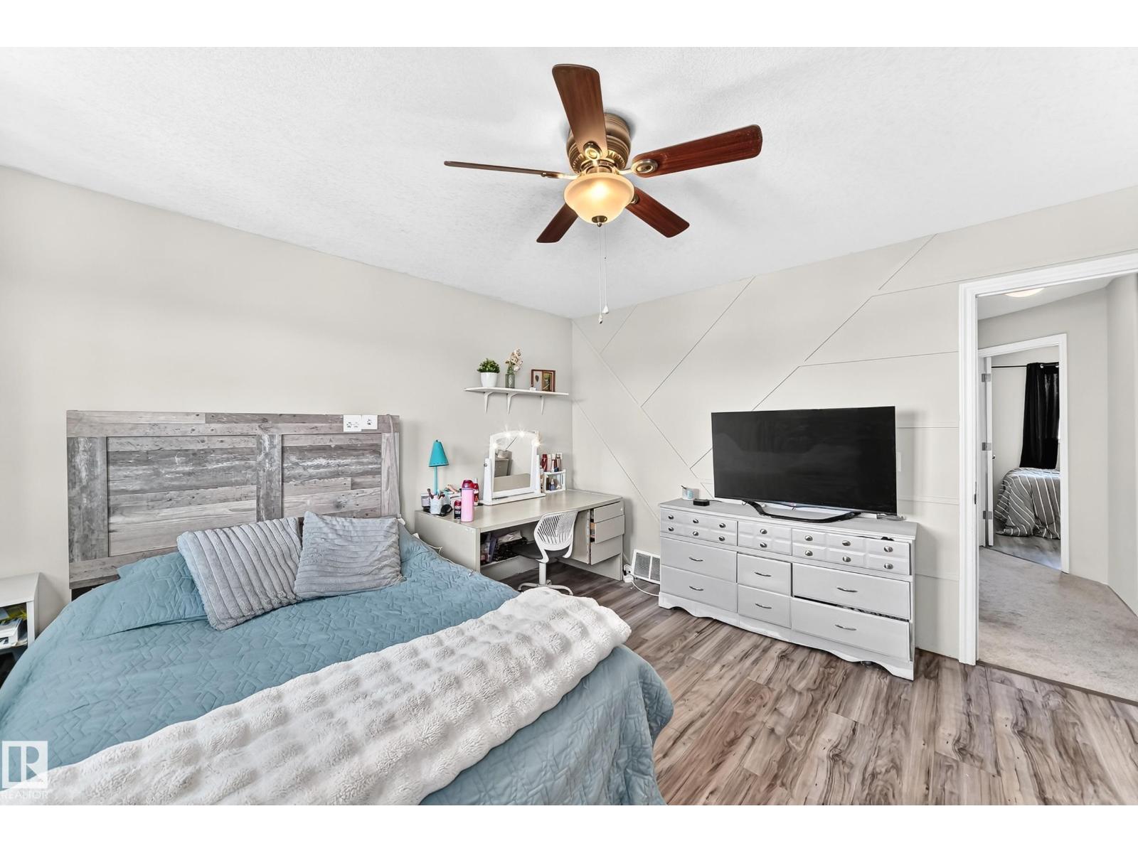 447 SONGHURST PL, photo 23 of 48