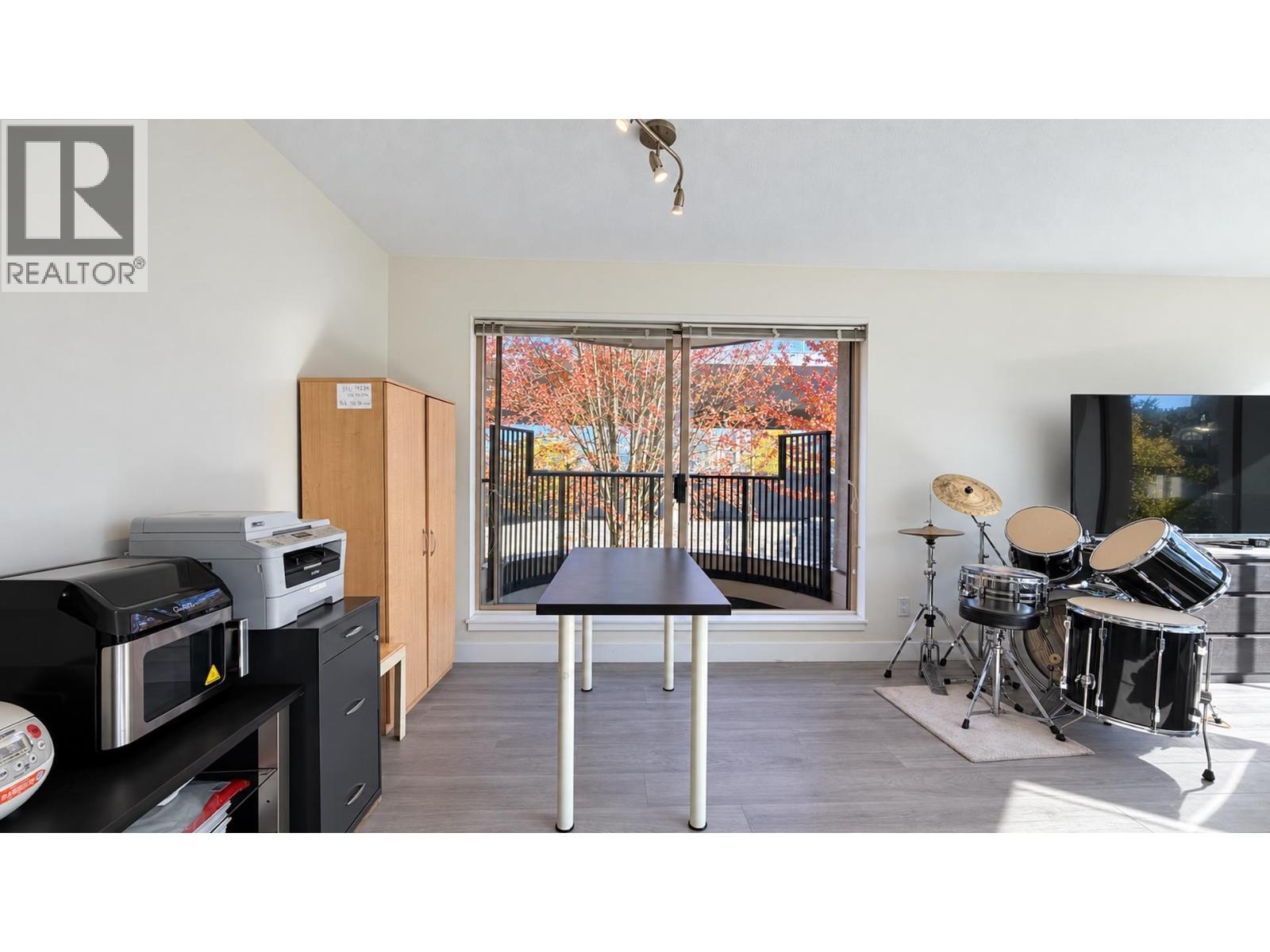 306 1859 Spyglass Place, Vancouver — photo 9