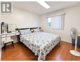 Upper Unit - 58 Binscarth Crescent, Ottawa, ON K2L1S1 Photo 8