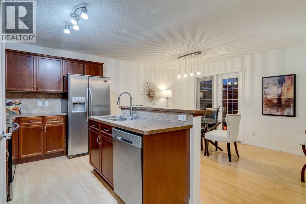 78 Cougar Plateau Way SW, Calgary — photo 11