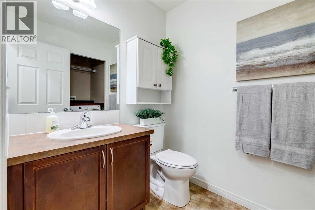 78 Cougar Plateau Way SW, Calgary — photo 17