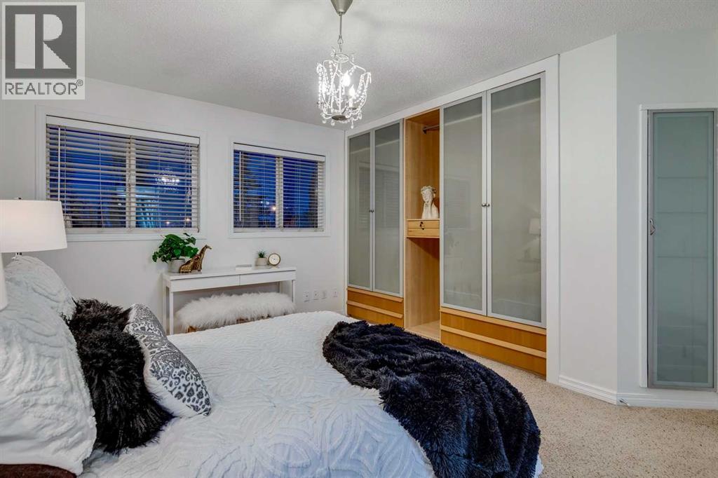 78 Cougar Plateau Way SW, Calgary — photo 25