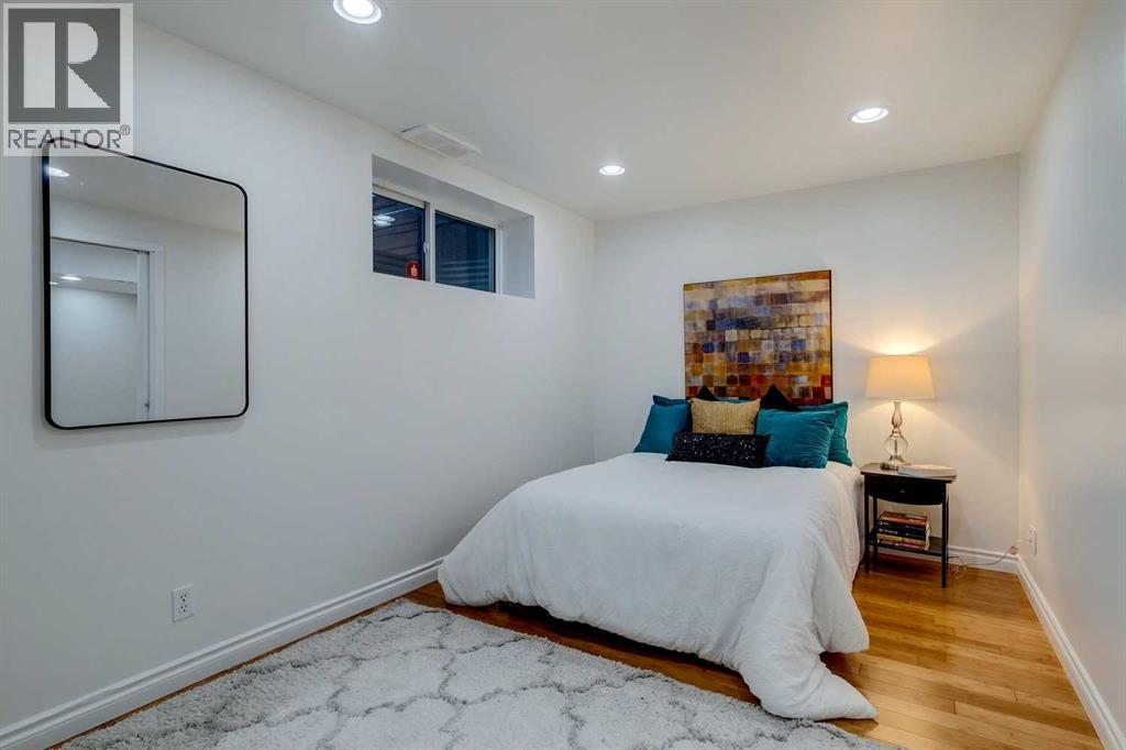 78 Cougar Plateau Way SW, Calgary — photo 31