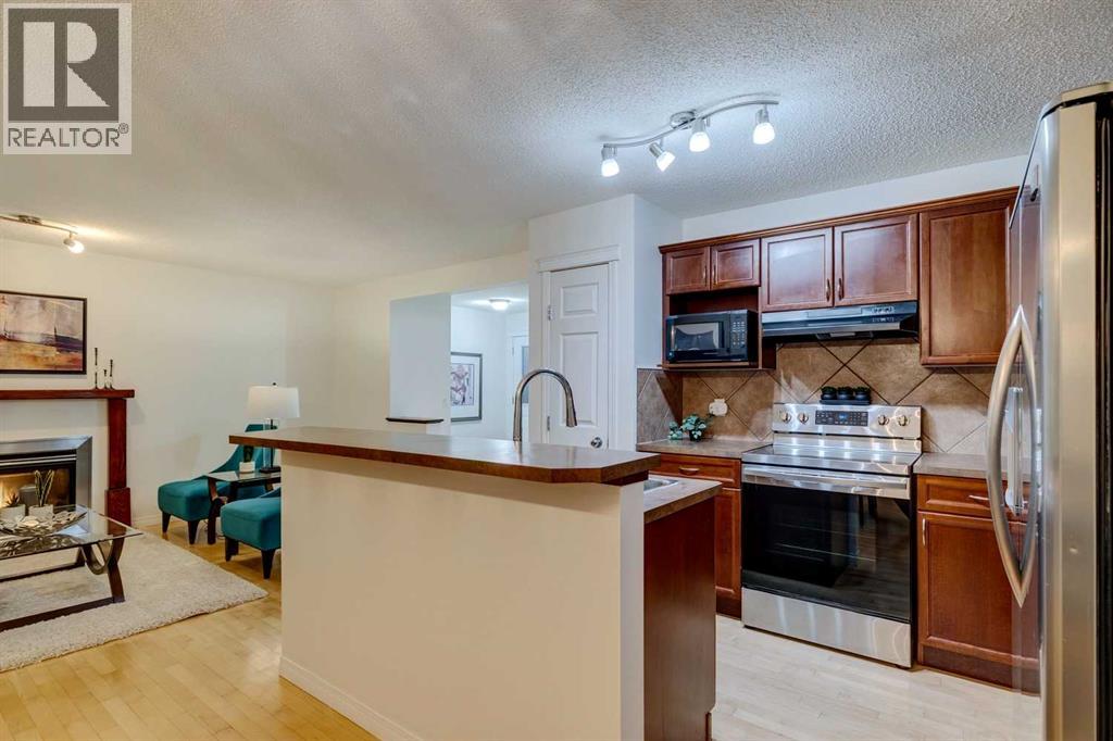 78 Cougar Plateau Way SW, Calgary — photo 8