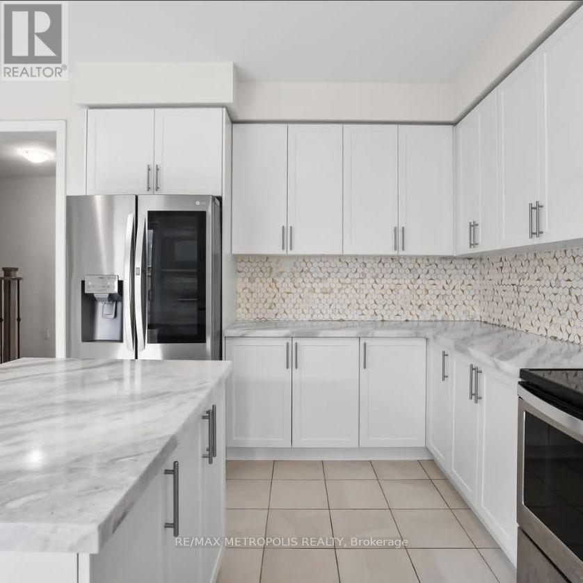138 CROMBIE STREET, Clarington (Bowmanville) — photo 4