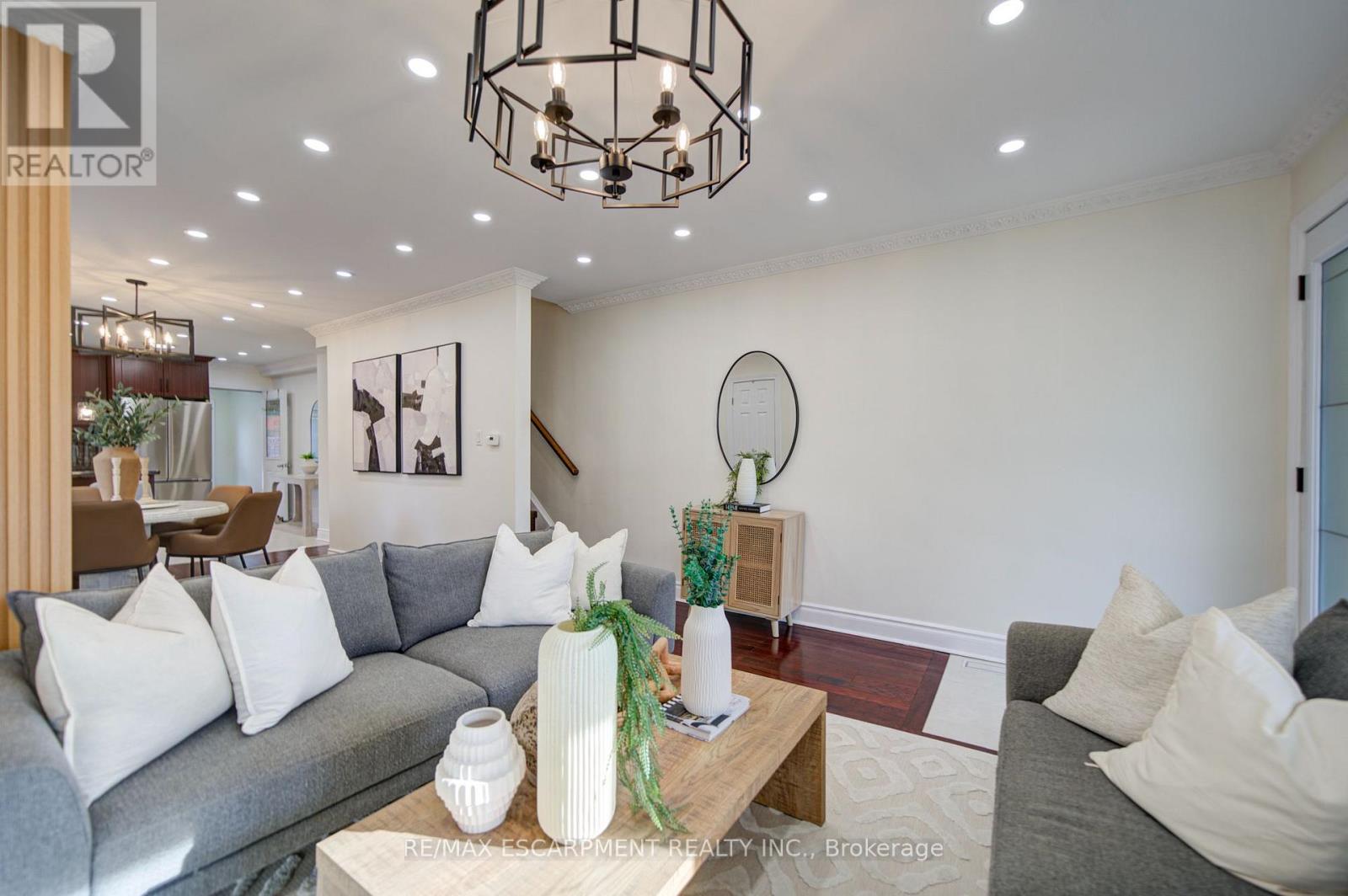 329 MONARCH PARK AVENUE, Toronto (Danforth Village-East York) — photo 9
