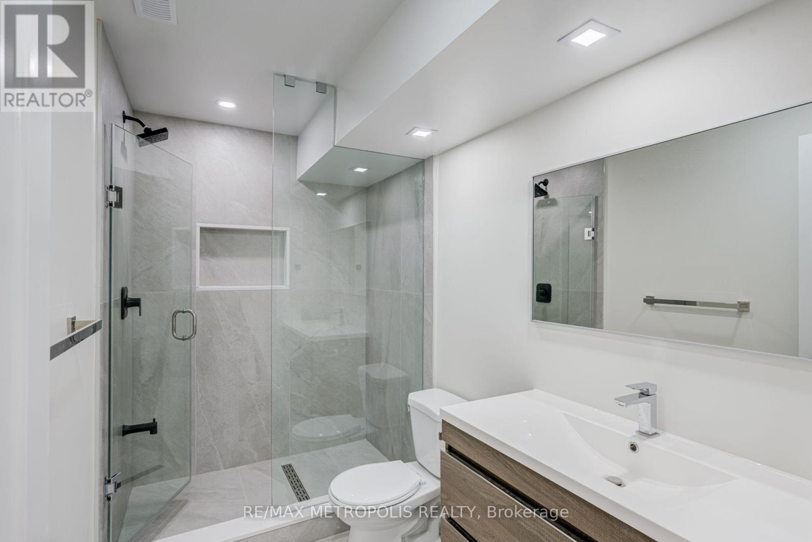BSMT - 43 BRIDGELAND DRIVE, Whitby — photo 3