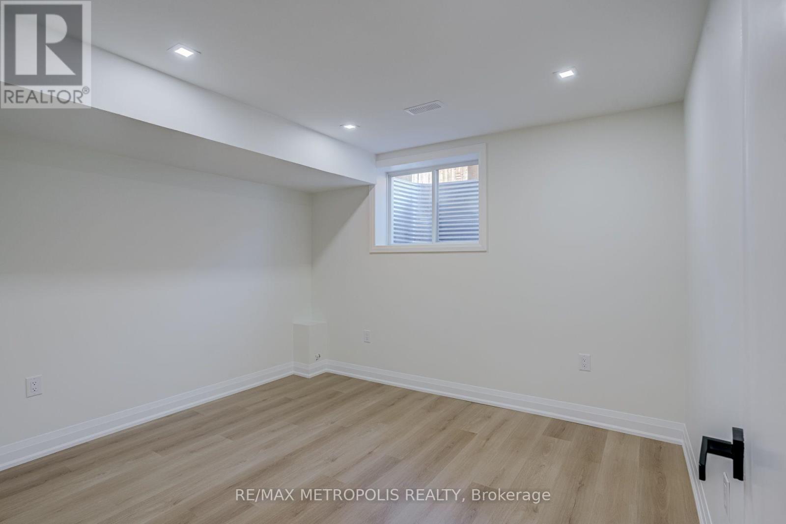 BSMT- 43 Bridgeland Drive, Whitby, ON photo 32