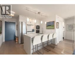 804 1650 W 7th Avenue, Vancouver, BC V6J5N1 Photo 9