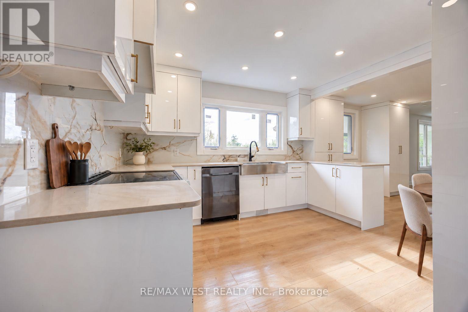 2636 9th Line, Innisfil photo 10