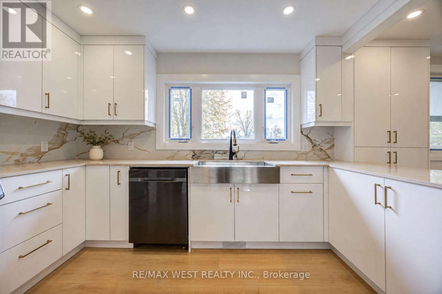 2636 9th Line, Innisfil photo 11