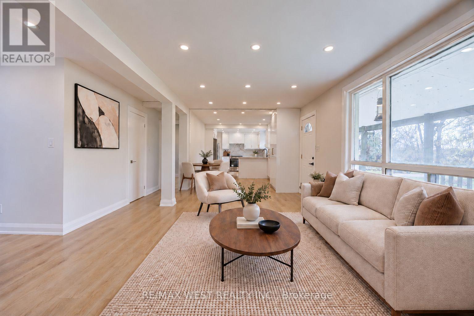 2636 9th Line, Innisfil photo 18
