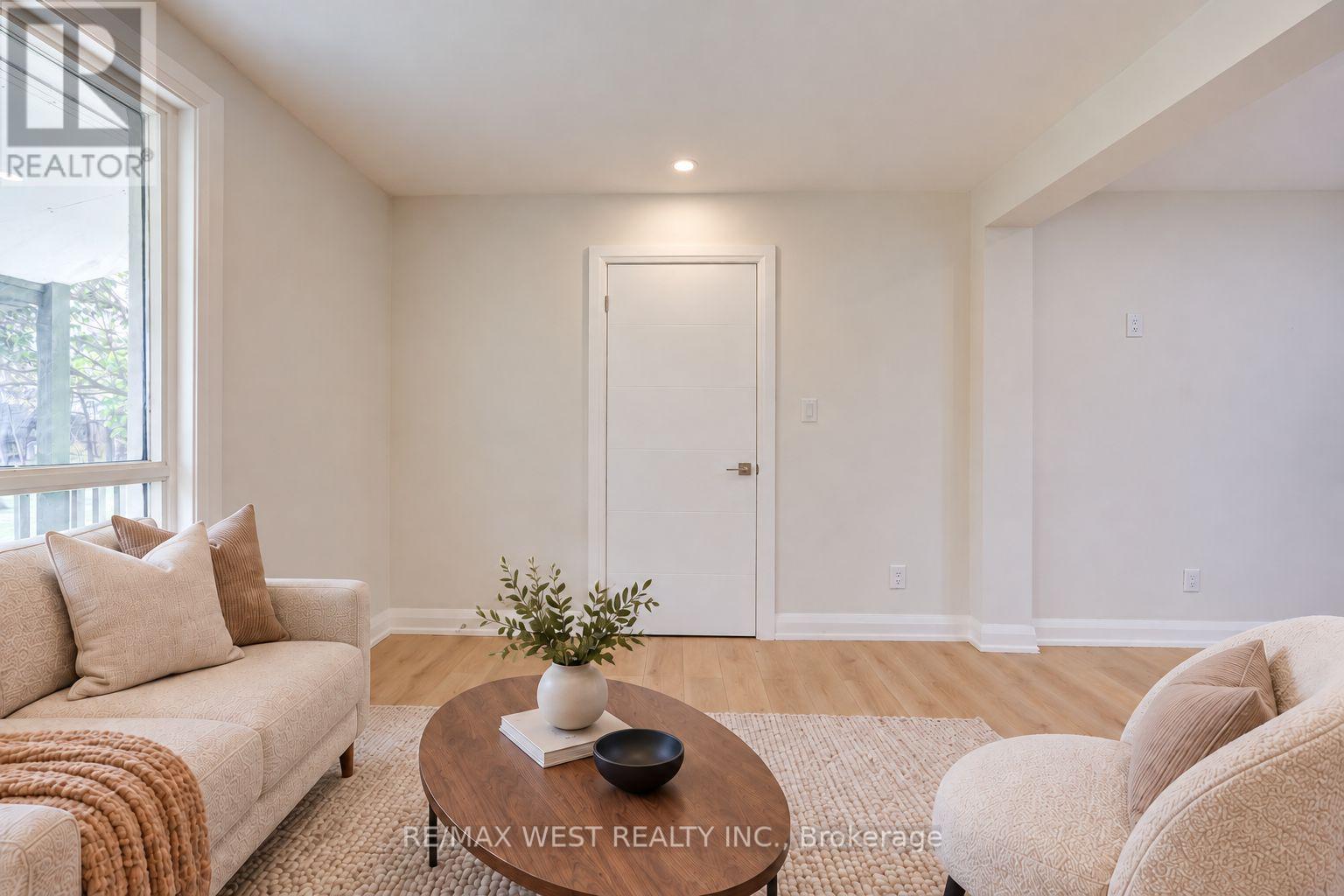 2636 9th Line, Innisfil photo 20