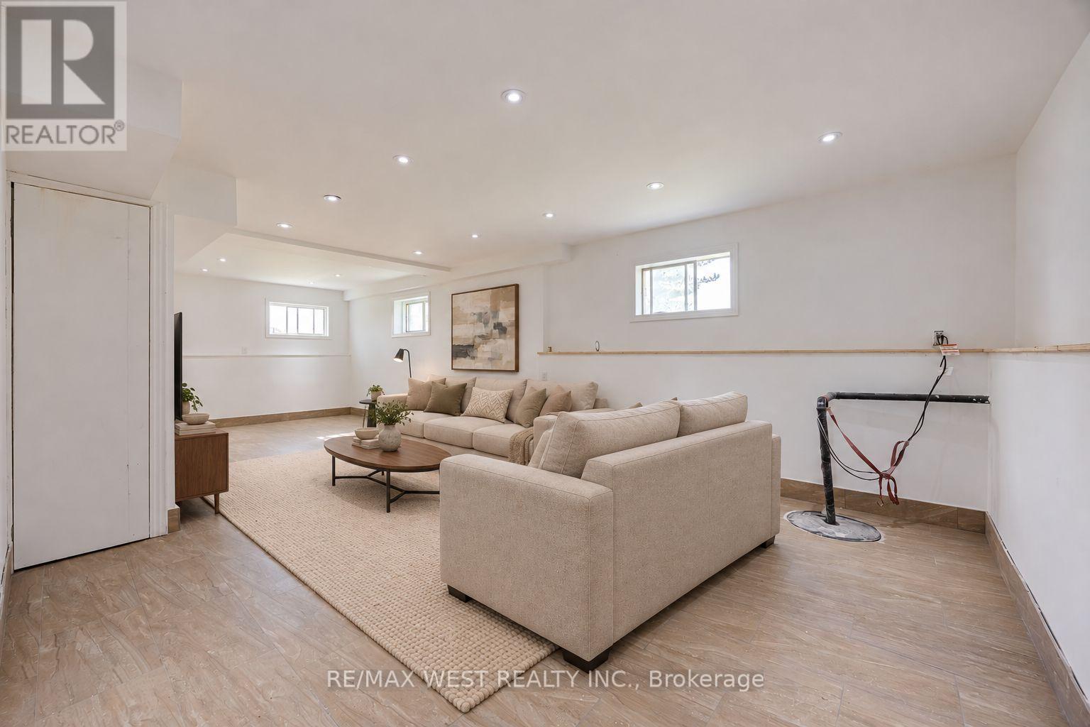 2636 9th Line, Innisfil photo 34