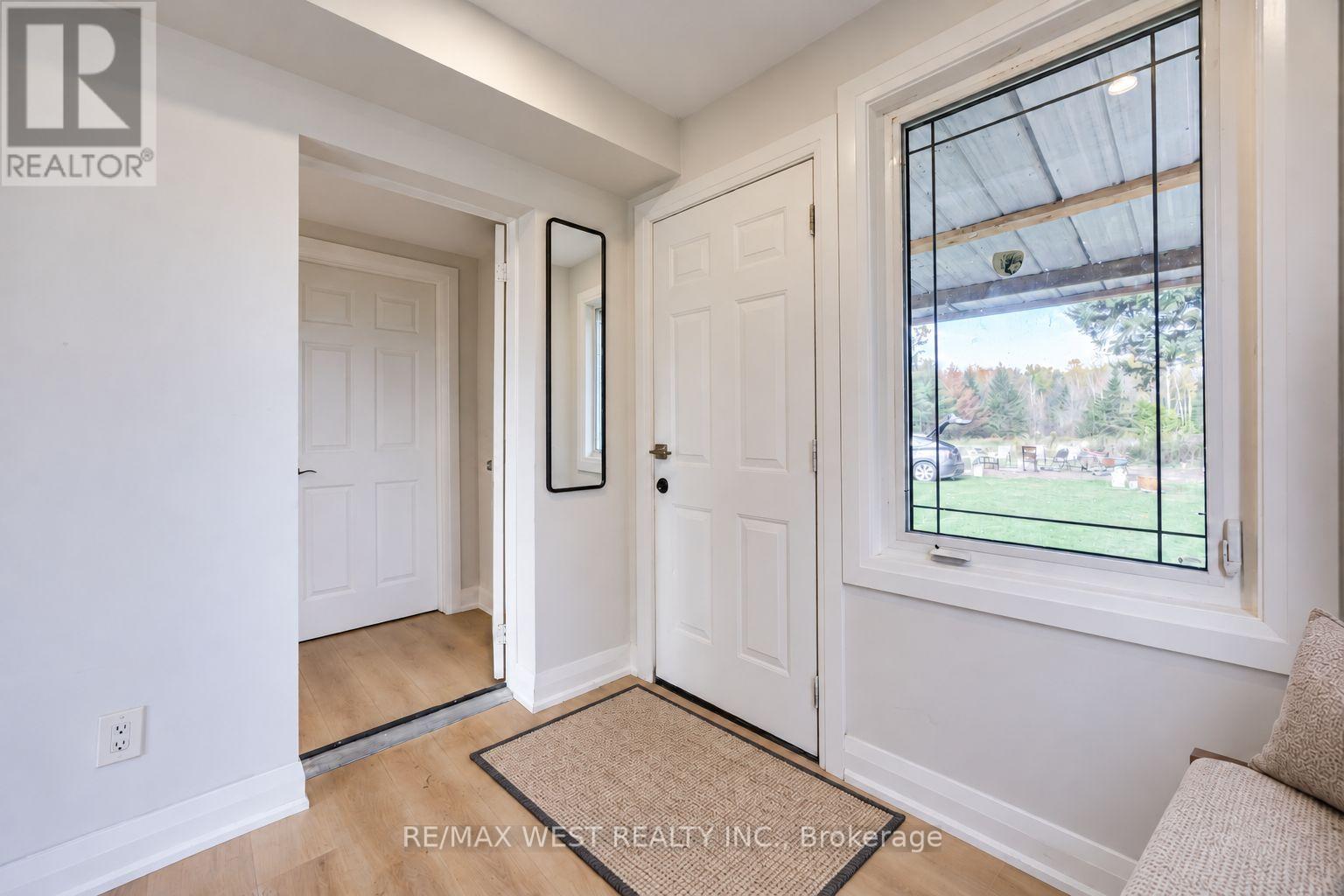 2636 9th Line, Innisfil photo 7