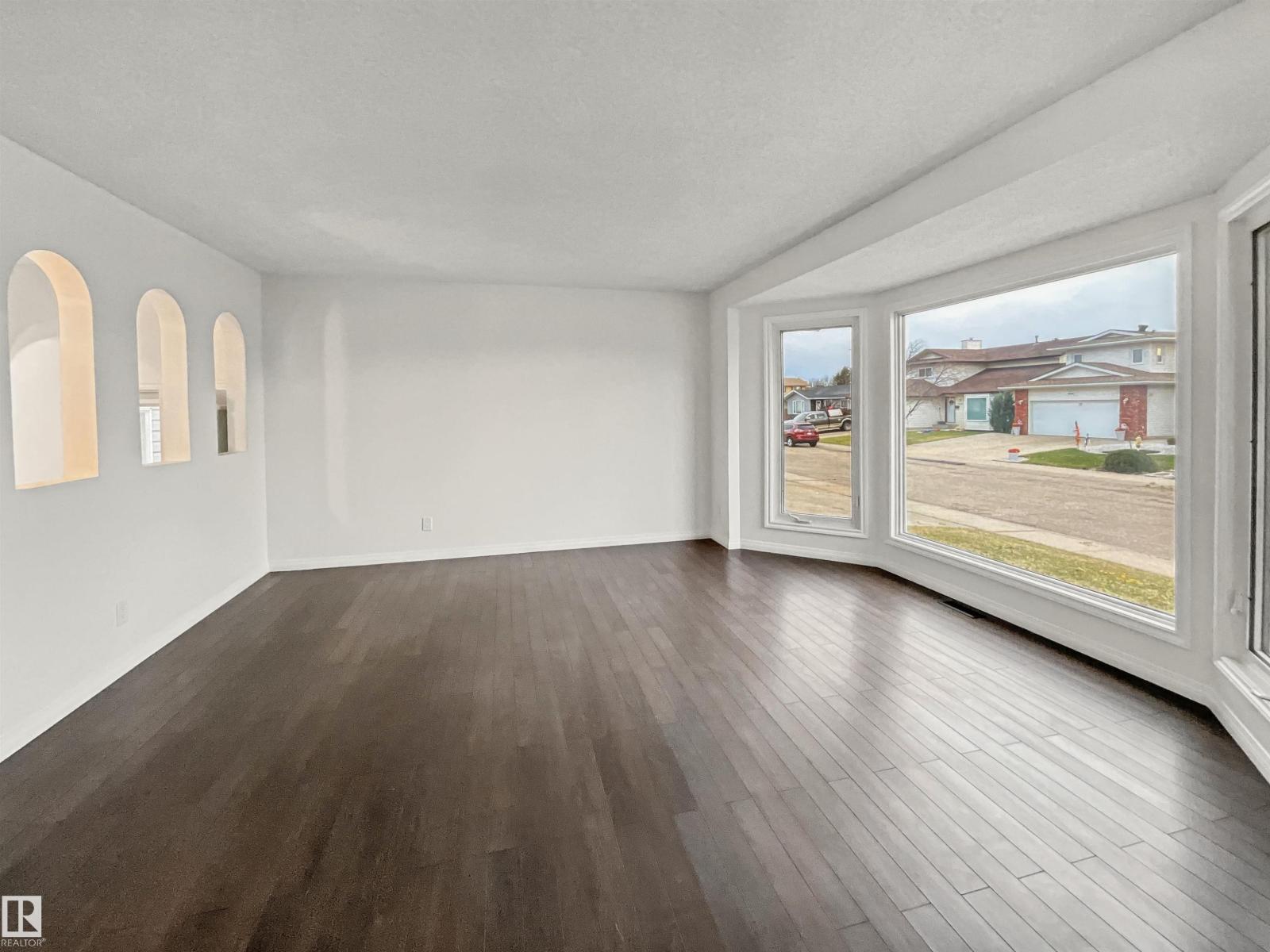 15024 22 ST NW, Edmonton — photo 8