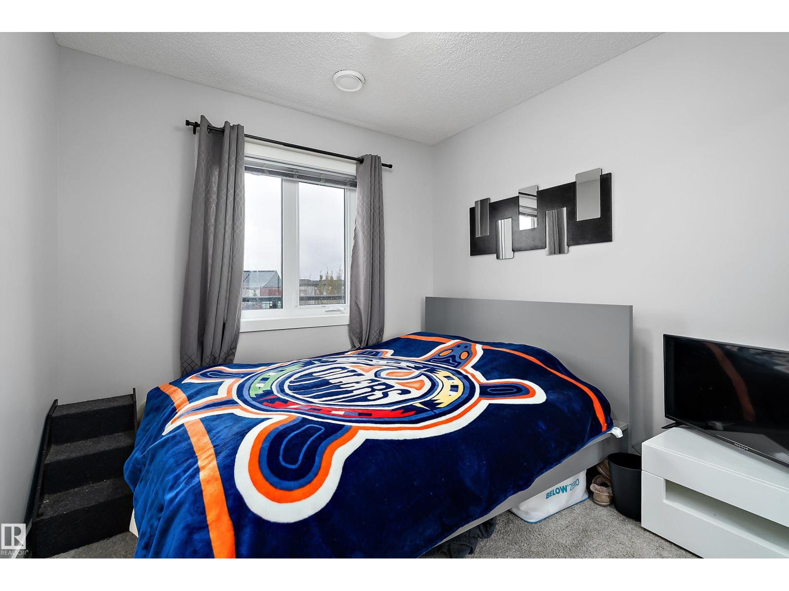 Property photograph 21 for MLS E4514354
