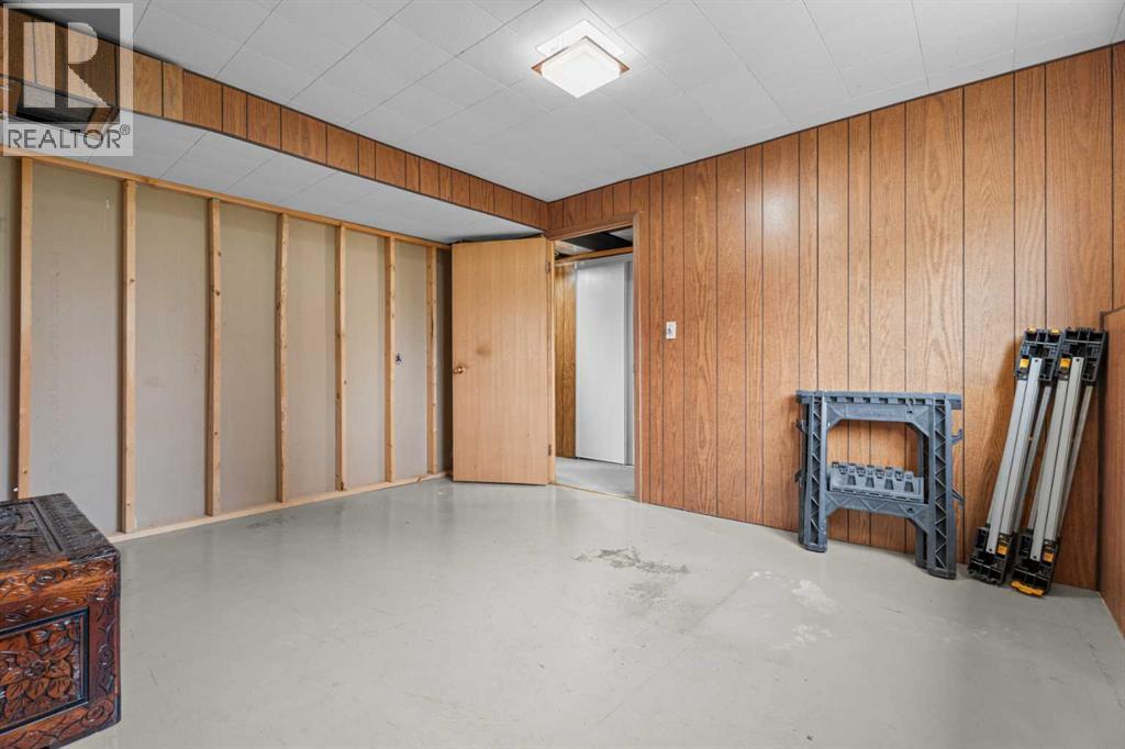10 Mountain Street E, photo 32 of 46