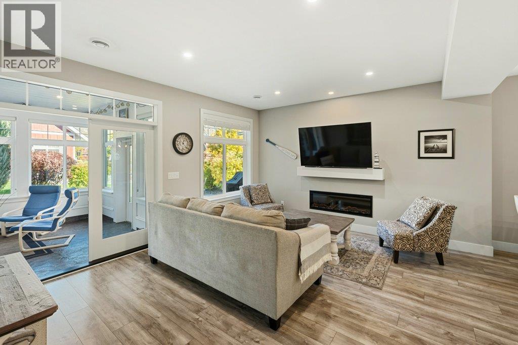 2450 Radio Tower Road Unit# 70, Oliver