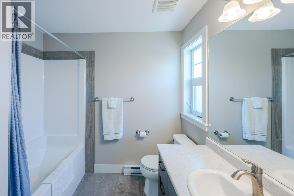 2450 Radio Tower Road Unit# 70, Oliver