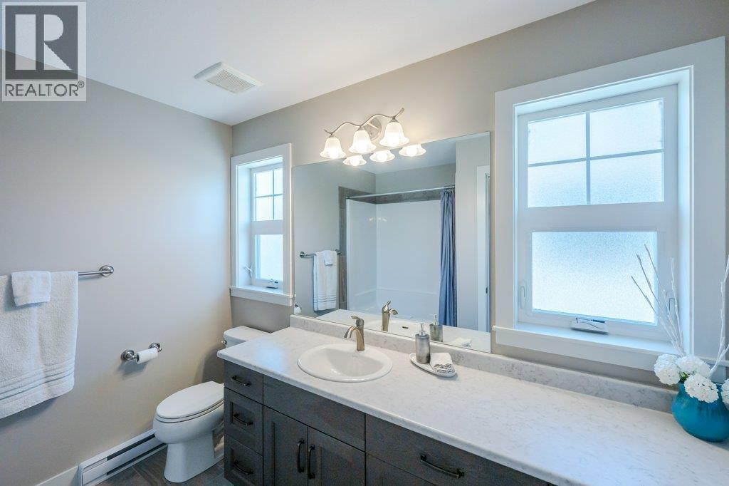 2450 Radio Tower Road Unit# 70, Oliver