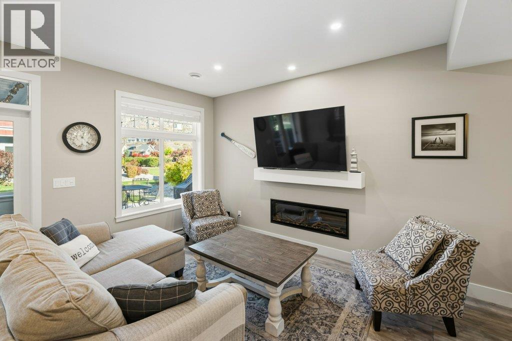 2450 Radio Tower Road Unit# 70, Oliver