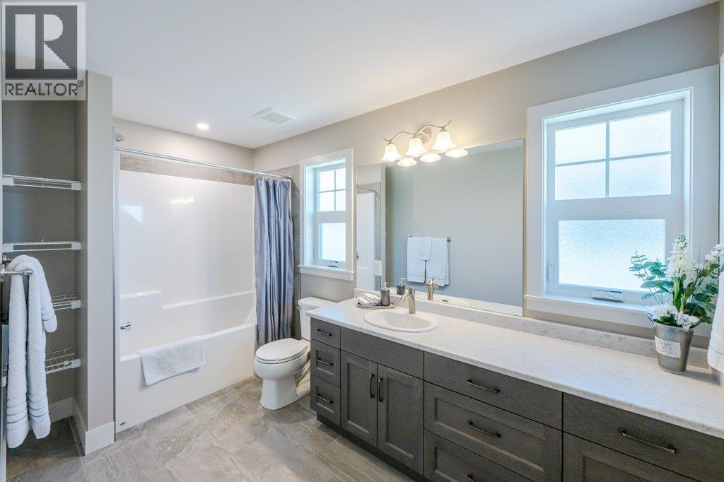2450 Radio Tower Road Unit# 70, Oliver