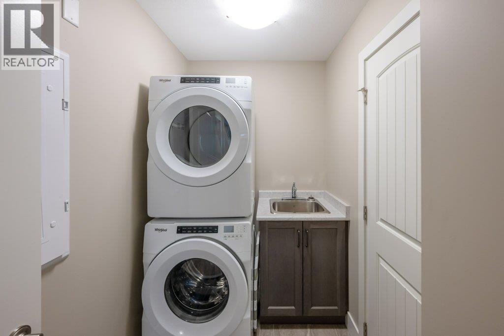 2450 Radio Tower Road Unit# 70, Oliver