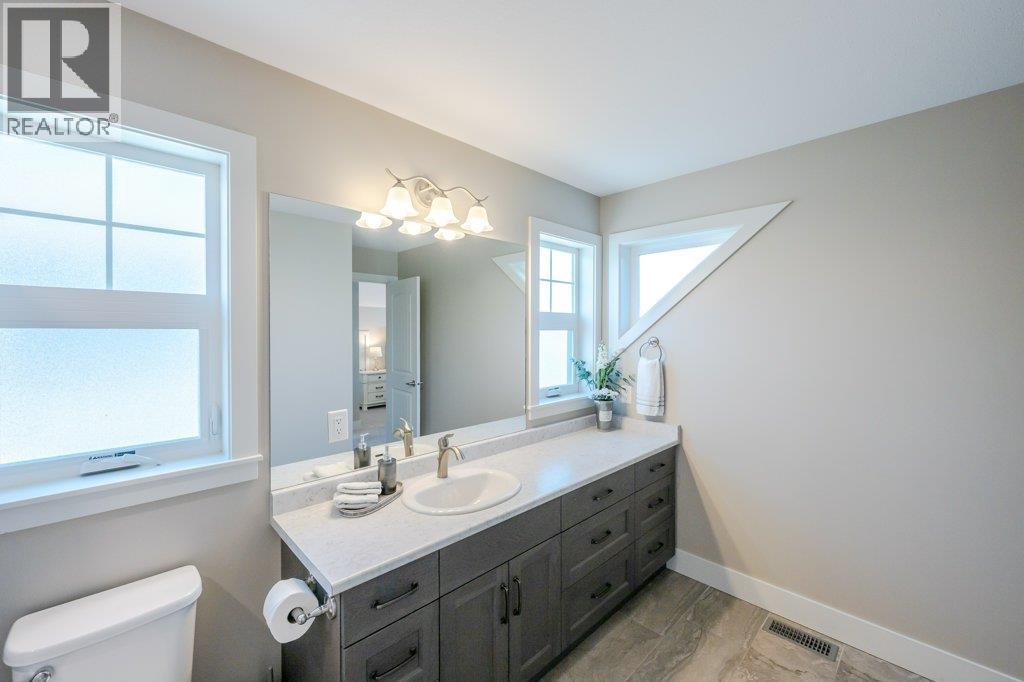 2450 Radio Tower Road Unit# 70, Oliver
